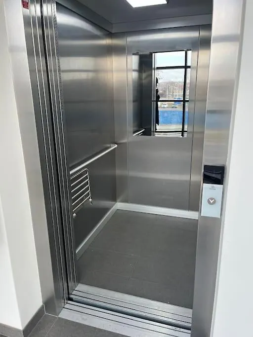 Apartman Holesovice,Balkon,Garaz Praha
